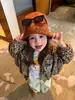 Otoño 2026 Ropa Nueva para Niños Estilo Coreano Ropa para Niños Chaqueta de Moda con Estampado de Leopardo para Niños y Niñas Abrigo Resistente