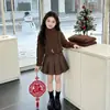 Suéter de Invierno para Niñas 2026 Nueva Moda Grueso Tejido en Cable Cuello Alto para Niños Mayores Estilo Moderno