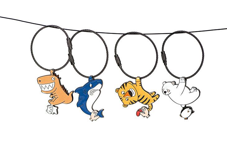 哎呦4 合金钥匙扣02.jpg