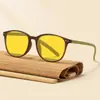 Nuevas Gafas Retro de Visión Nocturna Anti-azul para Hombre Sentido Avanzado Gafas Planas Amarillas para Ver el Reloj la Computadora Jugar Juegos Protección Ocular para la Oficina