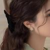 Pendientes de plata S925 con diseño de flores frescas de verano para mujer, estilo coreano, ligeros, de lujo, dulces, joyería de alta gama que combina con todo.