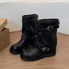 Botas de moda con punta redonda y remaches, estilo otoño e invierno, con hebilla de cinturón, cuero suave, botines marrones bajos, botines negros estilo coreano para mujer