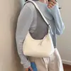 Bolso de axila de diseño nicho coreano para mujer, nuevo bolso versátil tipo dumpling de alta gama, bolso de mano y bolso de hombro