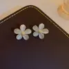 Brincos de Tarraxa Flor de Zircônia Agulha de Prata com Design Único, Estilo Minimalista de Nicho, Luxo Leve, Sensação de Alto Padrão, Brincos Únicos para Mulheres