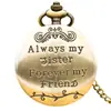 Reloj de bolsillo de cuarzo con grabado de letras inglesas europeas y americanas para niños y niñas, estilo retro nostálgico y antiguo.