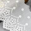 Nuevo Estilo Arroz Albaricoque Material Tencel Encaje Bordado Accesorios Falda Camisa de Mujer Boca de Líder Decoración Hecha a Mano DIY