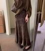 Saia Preta de Veludo de Alta Costura Francesa para Mulheres, Corte Justo e Elegante, Novo Estilo Outono e Inverno 2026, Saia Evasê que Cobre o Quadril