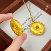 Colar com Pingente de Flor de Peônia Banhado a Ouro Estilo Igual da Loja de Ouro Puzuo com Pingente de Cem Bênçãos e Paz, Nova Corrente de Suéter Estilo Chinês
