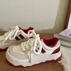 Zapatos de Lona de Suela Gruesa de Nicho para Mujer 2026 Primavera Nuevo Estilo Versátil Chic Estudiante Zapatos Blancos Tenis Deportivos Casuales