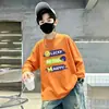 Camiseta de manga comprida de outono para meninos, novo modelo primavera e outono 2026, base de algodão puro, blusa infantil grande, moderna