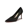 Sapatos de salto alto lisos de luxo 9169E para noivas, bico fino, boca rasa, salto agulha, sola vermelha, sapatos femininos versáteis para o trabalho