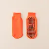 Calcetines de suelo antideslizantes otoño e invierno gruesos cálidos calcetines para trampolín adulto yoga interior calcetines para parque infantil