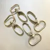 Liga de Zinco Banhada a Ouro Anti-Ferrugem e Resistente ao Desgaste Cordão para Celular Gancho Tipo Mosquetão Acessórios de Hardware Venda Direta Chaveiro Gancho Pequeno