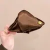 Pinza Triángulo de Satén Coreana Moda Femenina Pinza para el Pelo de Lazo Pinza de Alto Nivel Pinza de Tiburón Primavera y Verano Accesorios para el Cabello