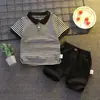 Ropa Infantil Nuevo Estilo de Moda Niños Bebé Dos Piezas Manga Corta Bordado Letra Rayas Traje 0-1-2-3-4-5 Años