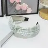Nova Faixa de Cabeça Simples de Tecido com Aba Larga Estilo Coreano Faixa de Cabelo Enrolada Coreana para Lavar o Rosto Acessório de Moda para Adultos Feito à Mão