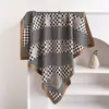 Moda Estilo Coreano Lujo Ligero Cuadrado Flor Twill Cuadrado Grande Cuadrado 90cm Moderno Versátil Protector Solar y a Prueba de Polvo Chal Pañuelo para la Cabeza para Mujeres