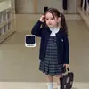 Azúcar de pera ropa infantil niña conjunto de invierno falda estilo escolar overol infantil suéter de punto prenda interior superior ropa de bebé