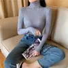 Tejido de hilo de núcleo, suéter de cuello alto para mujer, colección otoño 2025, capa interior versátil, efecto adelgazante, top corto de punto pullover