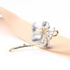 Broche Elegante de Alta Calidad Sun Cloud Rosa Blanco Gota de Aceite Lirio de Agua Loto Elegante Chapado en Oro Loto Pin Mujeres
