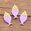 11 Colores 11x24 mm Acero Inoxidable Dorado Electrochapado al Vacío Esmalte Doble Cara Colgante de Animal Adorno de Pez Pequeño