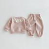 Conjunto de Moda Outono Infantil, Estilo Coreano Fofo Conjunto de Duas Peças com Sudadora com Gola Boneca Bordada em Renda e Calça de Moletom para Menina