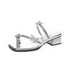 Sandálias Estilo Francês Chinelos Borboleta Verão Tendência 2026 Novo Modelo com Saia Elegante Versátil Strass Salto Bloco Sapatos Femininos