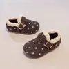 Zapatos Retro de Lunares para Niña Birkenstock 2026 Otoño/Invierno Nuevo Estilo Infantil Suela Suave Forro de Felpa Slip-on Moda Zapatos de Algodón