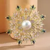 Broche Senso Avançado Nicho Zircônia Floco de Neve Lótus Pérola Masculino e Feminino Vintage Corsage Rosa Versátil Elefante Acessórios