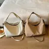 Bolsa de Tela de Verano 2026 con un Diseño Único, Cruzada de Nicho, Gran Capacidad, Bolso de Mano de Nuevo Diseñador para Viajar al Trabajo, Sensación de Alta Gama para Mujer