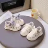 Zapatillas Modernas con Graffiti para Niños y Niñas, Nuevo Modelo Primavera 2026, Zapatillas Deportivas Casuales Transpirables para Niños con Suela Suave