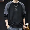 Sudadera de Patchwork Bloques de Color para Hombre, Novedad Otoño 2026 Moda Pesada para Hombre, Talla Grande Marca de Moda para Hombre Cuello Redondo Ropa, Estilo Primavera y Otoño