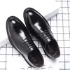 Zapatos de hombre marca Dragonfly, zapatos de cuero genuino para aumentar altura, zapatos de cuero con cordones huecos transpirables de vestir para hombre, zapatos de punta para boda de novio