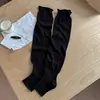 Meias lisas, com babados, de comprimento até o tornozelo para outono e inverno, apresentando um design em camadas, um estilo preppy e uma meia longa de algodão com acabamento em renda.