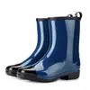 Botas de lluvia impermeables y antideslizantes de nueva moda transfronterizas, botas de lluvia de gelatina para mujer, botas de agua, zapatos de agua de algodón cálidos para adultos