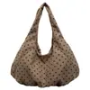 Bolso de Pana para Mujer 2026 Nuevo Otoño Moda Casual Lunares Bolso de Hombro Gran Capacidad para Viajes Cotidianos Bolso de Axila