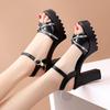2023 Nuevos Zapatos de Moda para Mujer Británicos con Pedrería Sexy de Plataforma Gruesa Impermeables de Tacón Súper Alto Sandalias de Hebilla de Verano Venta al por Mayor