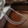 El Propietario de la Tienda Recomienda un Collar de Perlas Shijia Redondas de Alto Brillo Color Blanco Frío con Colgante de Bolita de Oro Pequeña, Cadena para Clavícula y Cadena para el Cuello
