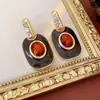 Set de Pendientes y Collar Florales Vintage con Perlas, Cadena para Clavícula Estilo Palacio, Joyería de Lujo Ligero de Alta Gama para Mujer