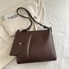 Bolsos Populares de Este Año Bolsos de Viaje de Gran Capacidad para Mujer 2025 Nuevo Bolso de Hombro de Moda Retro de Verano Bolso Tipo Cubo