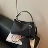 2026 Novo Outono Alta Qualidade Versátil Uma Alça Transversal Estilo Preguiçoso Confortável Grande Capacidade Bolsa Bolinho Bolsa Feminina Bolsa Tote