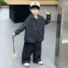 Conjunto de Sudadera de Otoño para Niños 2026 Nuevo Atuendo Elegante y de Moda para Niños de 3-4 Años, Conjunto de Tres Piezas de Ropa Infantil de Moda