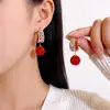Novos Brincos Retro Veludo Vermelho Estilo Hong Kong Outono e Inverno 2026, Brincos Franceses Exquisitos, Acessórios de Orelha de Nicho e Estilosos