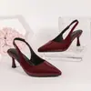 Sandalias de Tacón Alto Punta Fina Comercio Exterior para Mujer 2026 Nuevas Sandalias Transfronterizas de Tacón Fino Talla Grande Europeas y Americanas con Punta Cerrada y Espalda Descubierta Venta al por Mayor