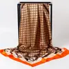 Lenço Quadrado Grande Tendência Coreano Dongdaemun com Estampa Paisley, Lenço de Seda Paisley Floral Versátil para Mulheres, Atacado