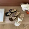 Sandálias Femininas de Verão 2026, Estilo Coreano, Bico Quadrado, Slip-On, Para Uso Externo no Verão, Salto Plataforma, Sandálias Romanas Elegantes Antiderrapantes