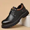 Zapatos de Hombre Nuevos de Suela Blanda Zapatos Grandes de Cuero Estilo Coreano Casual Versátiles Retro Estilo Británico Zapatos de Trabajo Modernos
