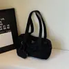 Bolsa tote de brim para mulheres, grande capacidade, novo estilo 2026, bolsa de ombro casual, bolsa de axila, elegante e sofisticada, adequada para o trabalho, bolsa almofadada