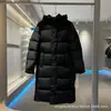 Nuevo Modelo Chaqueta Acolchada Estilo Shin Min-A, Chaqueta Puffer Cálida Extra Larga de Plumón de Ganso, Abrigo para Pareja Nc1Dm50J