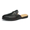 Pantuflas Estilo Coreano Transfronterizas Zapatos de Cuero sin Tacón para Hombre Pantuflas de Punta Media Moda Sencilla Media Taza Estación Independiente